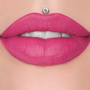 Jeffree Star Velour Liquid Lipstick in Pink Kitten